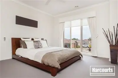 Seventh view of Homely house listing, 6 Landra Court, Berwick VIC 3806