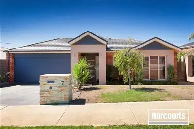 Main view of Homely house listing, 7 Daventry Court, Berwick VIC 3806