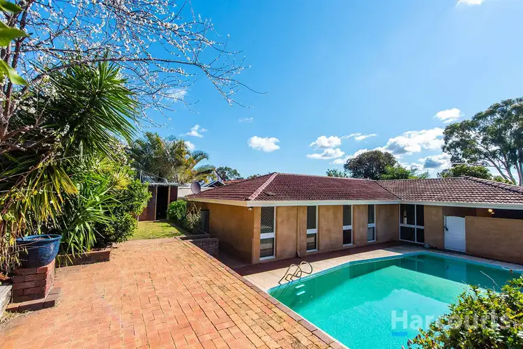 20 Ludgate Way, Gwelup WA 6018