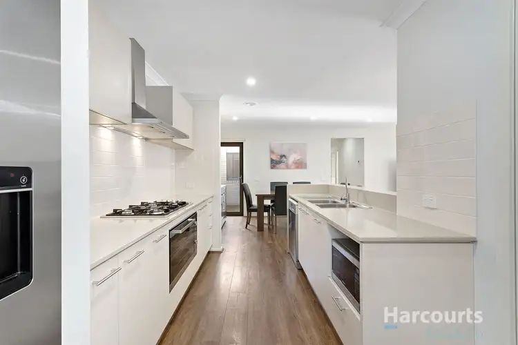 Second view of Homely house listing, 8 Sturgeon Walk, Wollert VIC 3750
