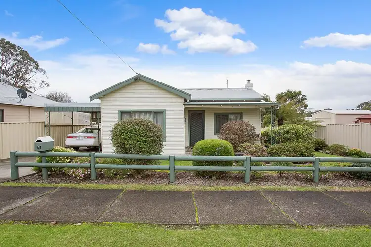 76 Bailey Street, Timboon VIC 3268