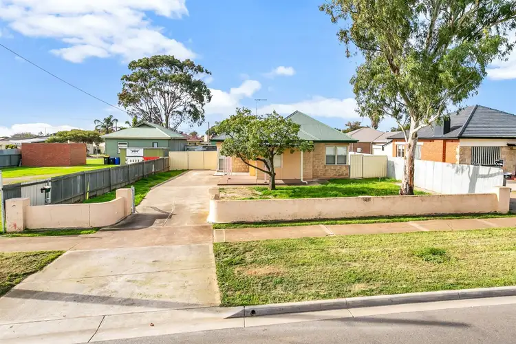 Fourth view of Homely house listing, 8 Torrens Crescent, Pennington SA 5013