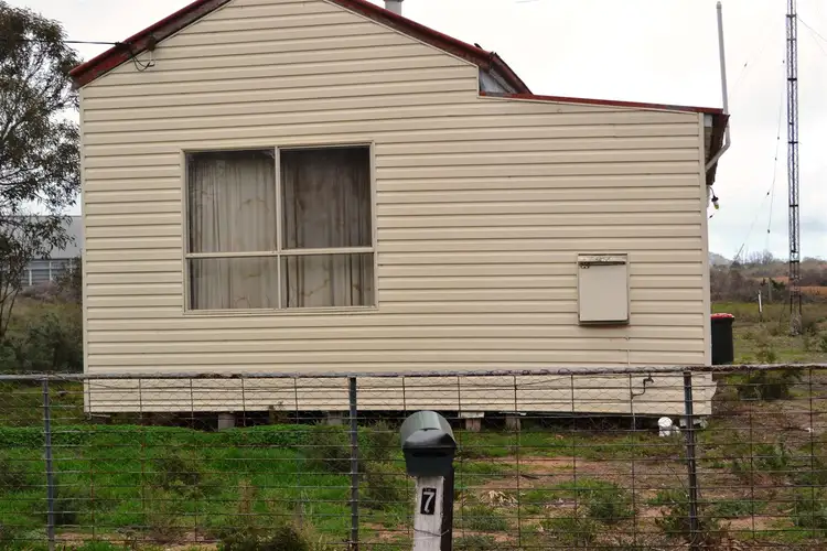 7 Wilson Crt, Mystic Park VIC 3579