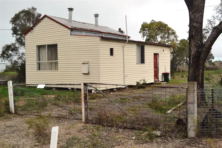 Second view of Homely house listing, 7 Wilson Crt, Mystic Park VIC 3579