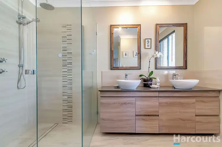 Fifth view of Homely house listing, 6 Lareema Gardens, Banksia Grove WA 6031