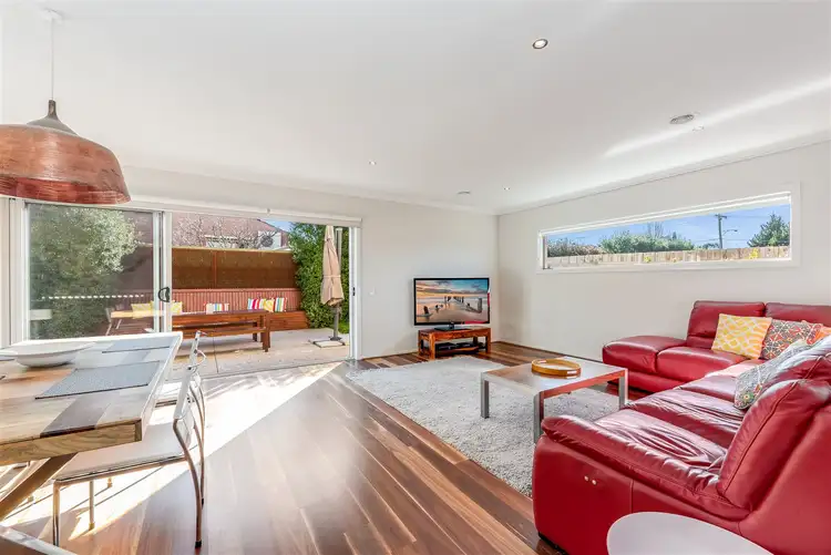 Fifth view of Homely house listing, 8 Glenview Place, Hamlyn Heights VIC 3215