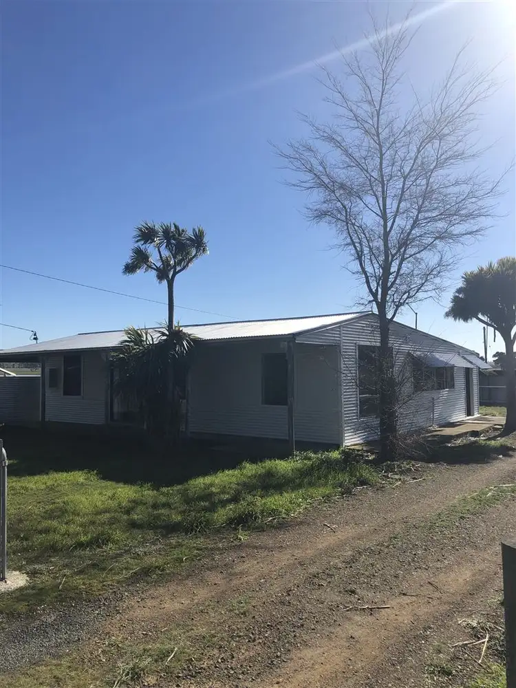391 York Plains Road