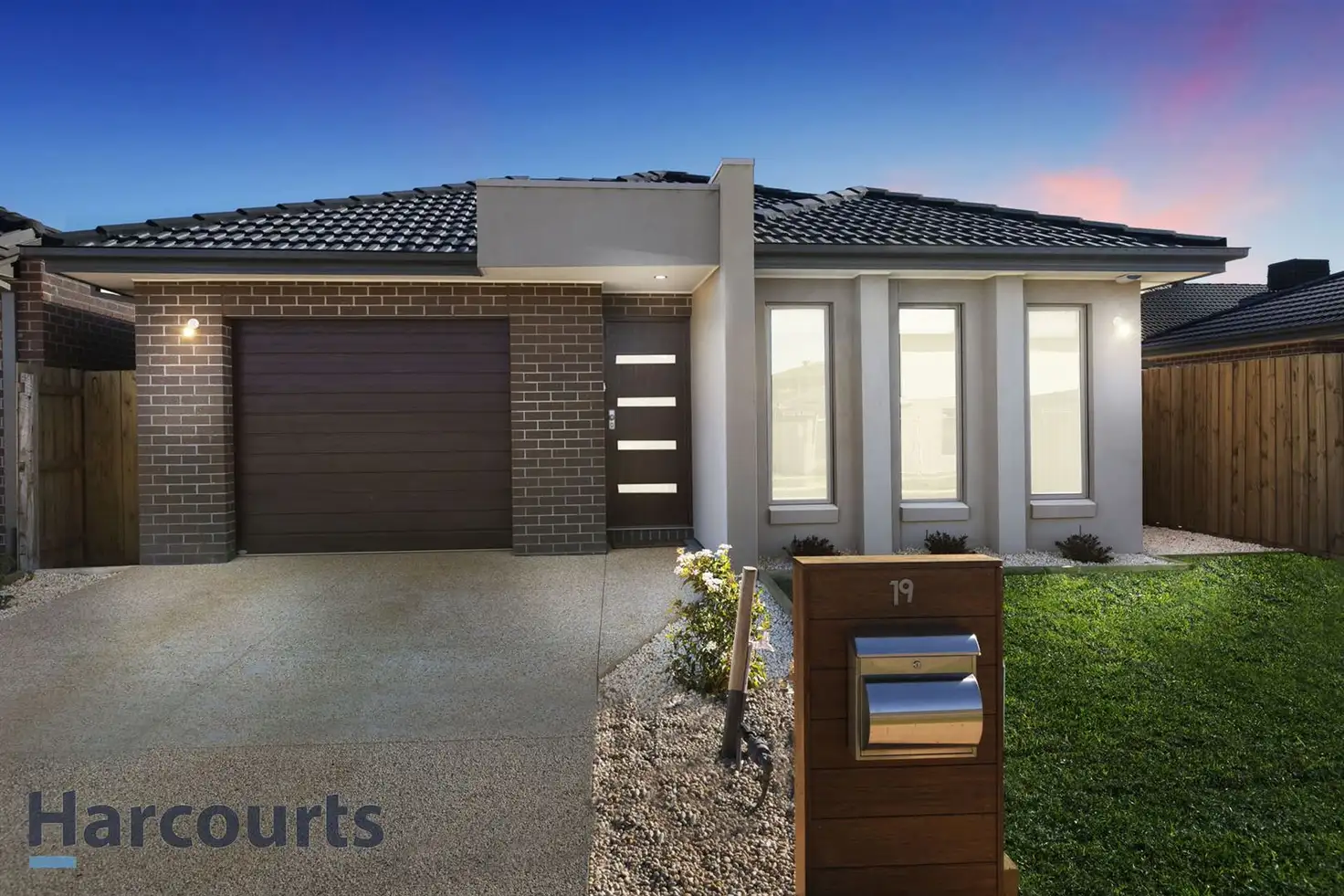 Main view of Homely house listing, 19 Henderson Circuit, Aintree VIC 3336