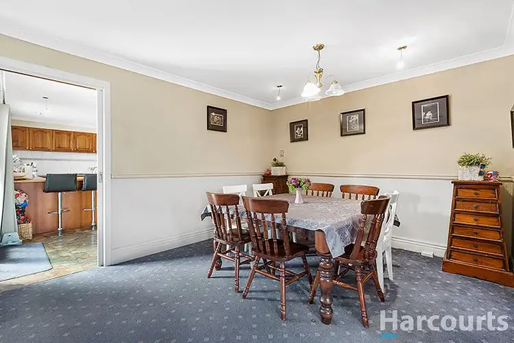 Sixth view of Homely house listing, 2 Grail Court, Glen Waverley VIC 3150