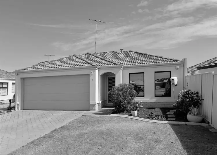 6/12 Binnar Court, Erskine WA 6210