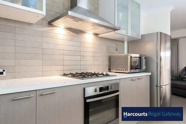 Fifth view of Homely house listing, 8 Burdekin Vista, Hammond Park WA 6164