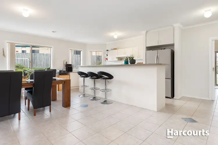 Second view of Homely house listing, 2 Enmore Close, Berwick VIC 3806