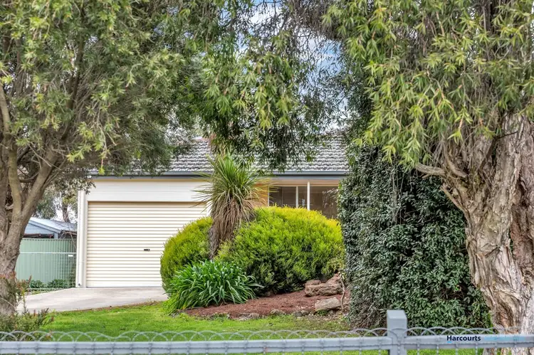 24 English Street, Hahndorf SA 5245
