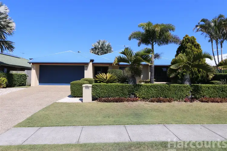 231 Bestmann Rd, Sandstone Point QLD 4511