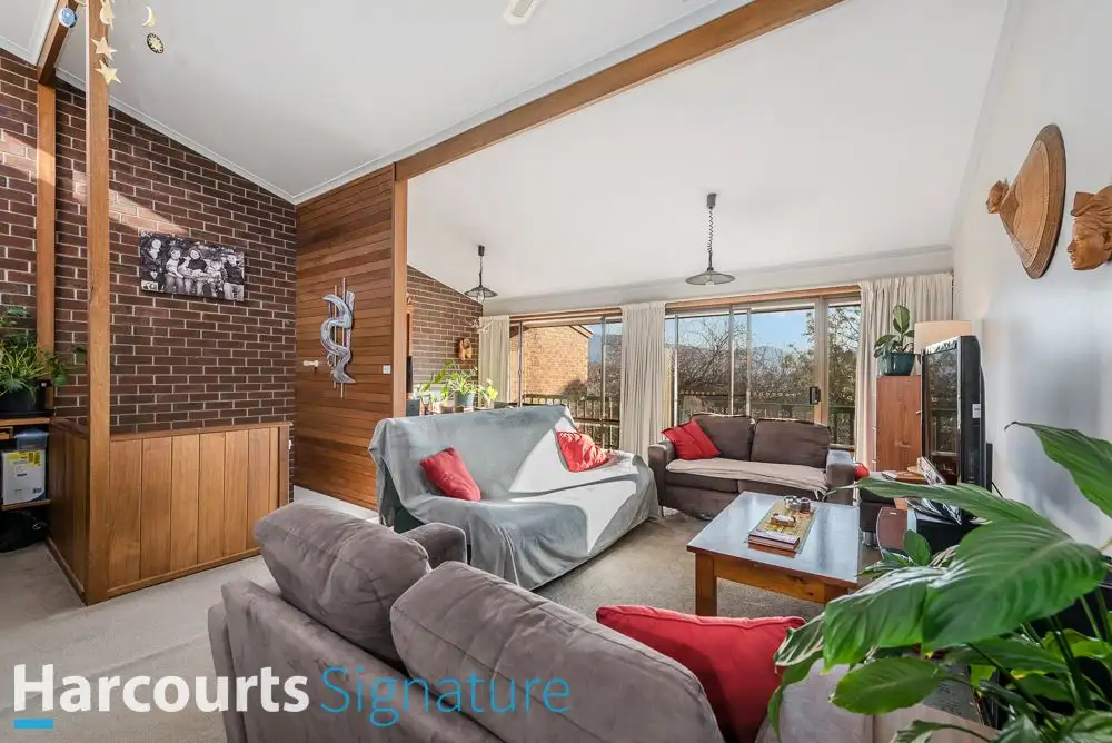 Main view of Homely unit listing, 17/84 Malunna Road, Lindisfarne TAS 7015