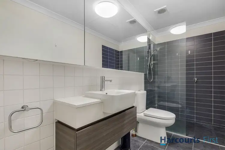 Third view of Homely apartment listing, 4/52 Yarra Bing Crescent, Burwood VIC 3125
