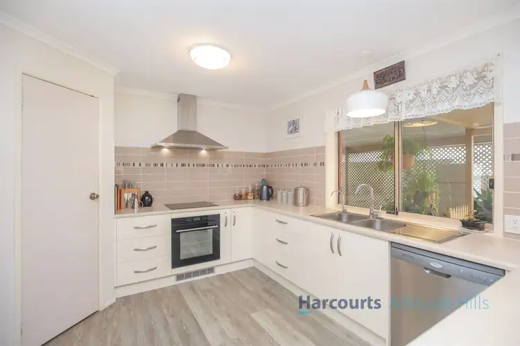 9A Duncan Crescent, Mount Barker SA 5251