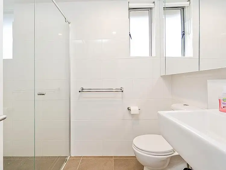 Sixth view of Homely unit listing, 2/17 Burnley Street, Newmarket QLD 4051
