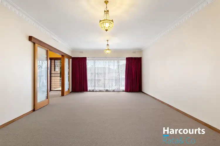 Third view of Homely house listing, 31 Kiama Drive, Lalor VIC 3075