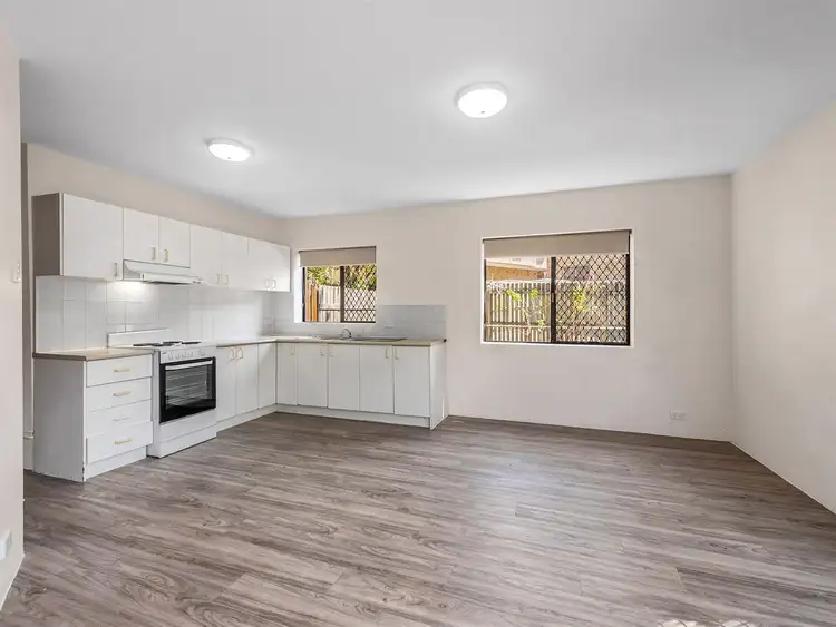 Fifth view of Homely unit listing, 6/39 Collins Street, Clayfield QLD 4011