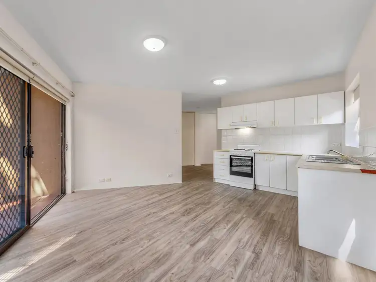 Sixth view of Homely unit listing, 6/39 Collins Street, Clayfield QLD 4011