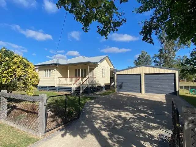35 Macintyre Street, Leyburn QLD 4365