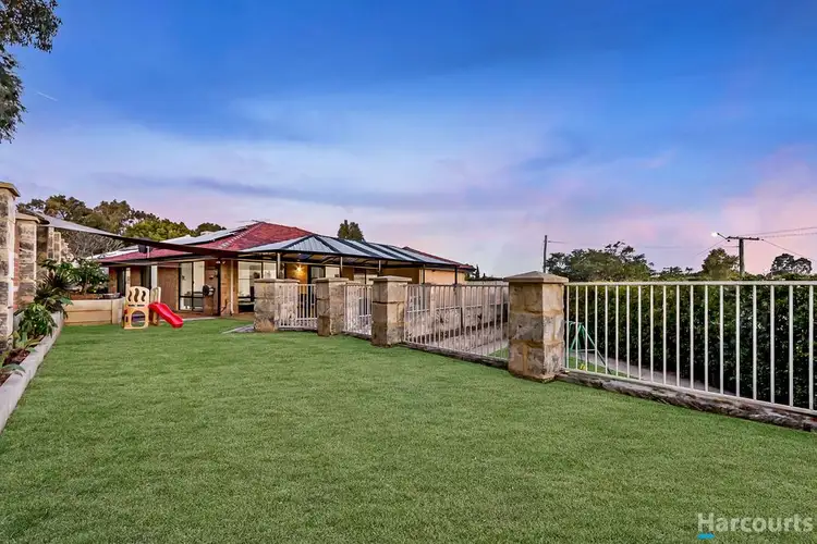 1 Seaflight Court, Heathridge WA 6027