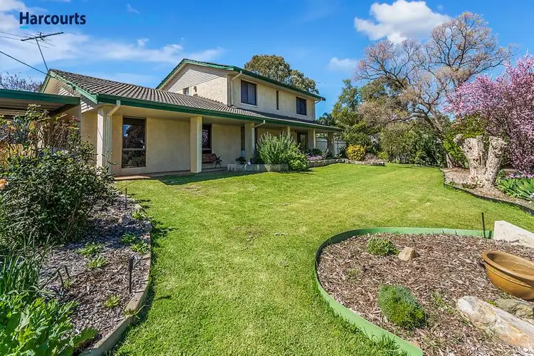 2 Orana Place, Helena Valley WA 6056