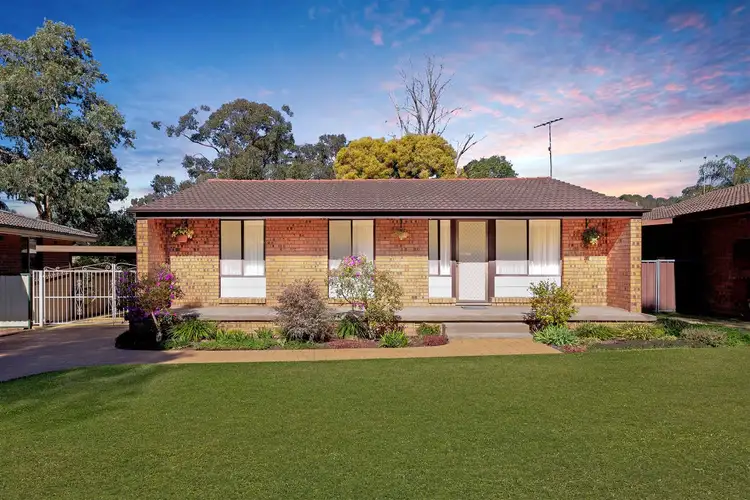 15 Musgrove Crescent, Doonside NSW 2767