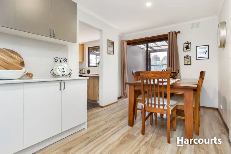 Sixth view of Homely house listing, 8 Rolstone Court, Narre Warren VIC 3805