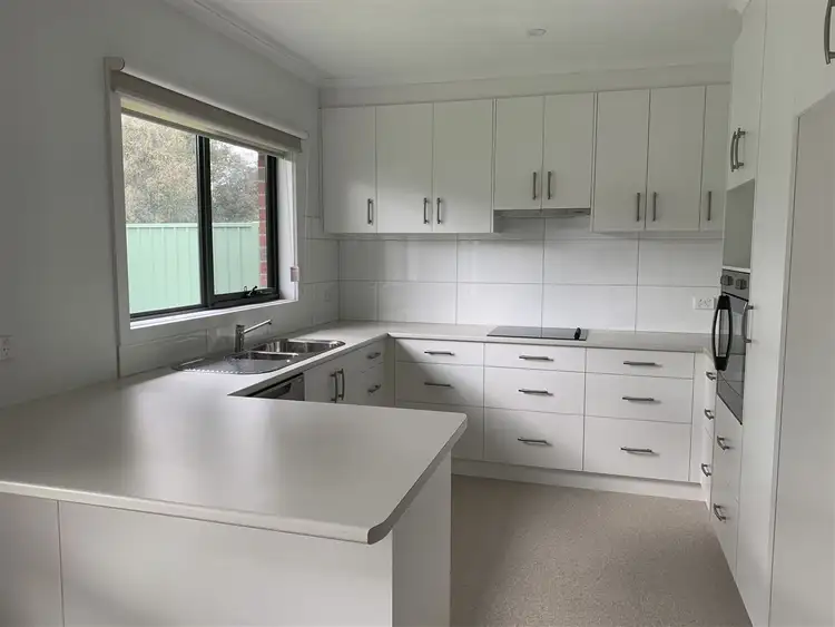 Second view of Homely retirement listing, 7/14 William Street, Alexandra VIC 3714