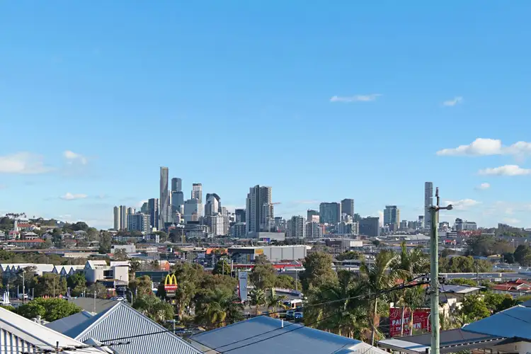 Main view of Homely unit listing, 3/5 Little Street, Albion QLD 4010