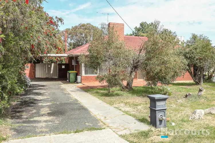 21 Hilory Street, Coolbellup WA 6163