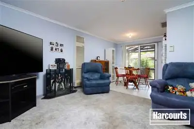 Fifth view of Homely house listing, 2 Hutchins Way, Skye VIC 3977