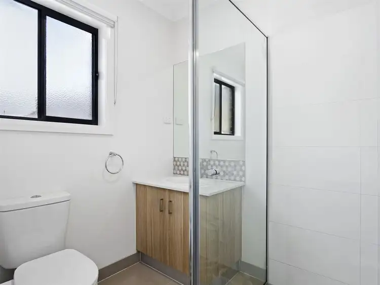 Sixth view of Homely unit listing, 2/21 Toyne Avenue, Hamlyn Heights VIC 3215