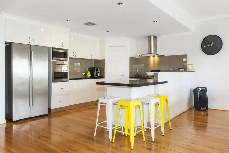 Seventh view of Homely house listing, 12 Longwood Bend, Aubin Grove WA 6164