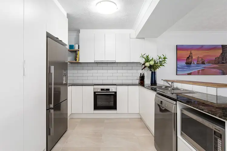 Fourth view of Homely unit listing, 2/102 Racecourse Road, Ascot QLD 4007