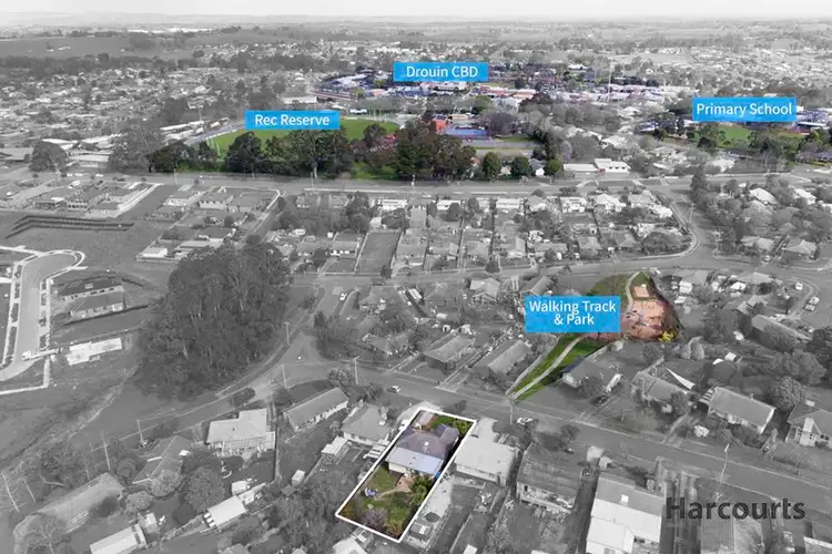 Second view of Homely house listing, 17 Bertram Street, Drouin VIC 3818