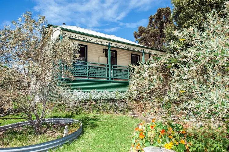 15 Portland Road, Coleraine VIC 3315