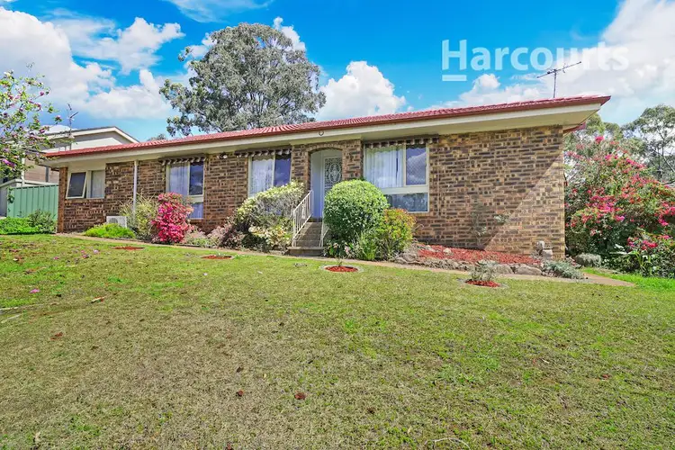 5 Elgata Crescent, Bradbury NSW 2560