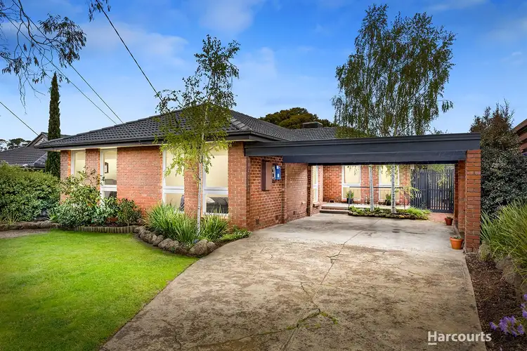 11 Warrington Avenue, Vermont South VIC 3133