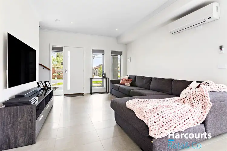 Fifth view of Homely townhouse listing, 1/19 Howell Street, Lalor VIC 3075