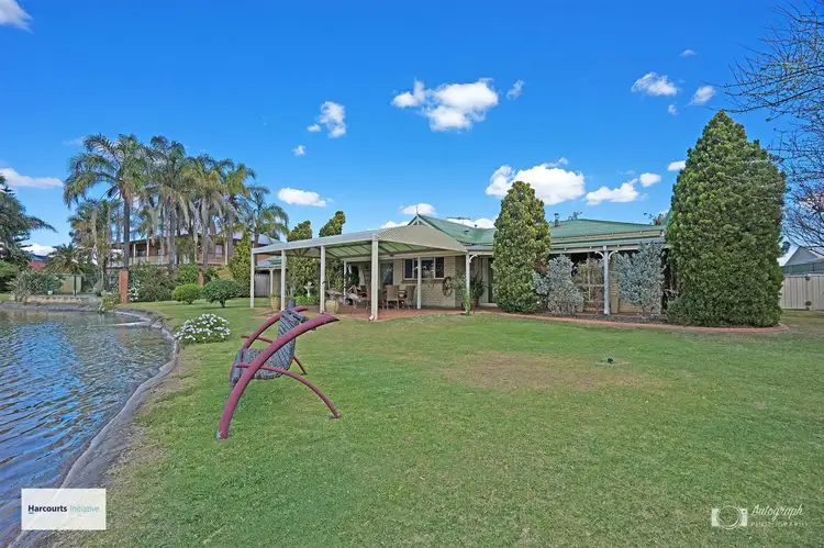 10 reflection, Ballajura WA 6066