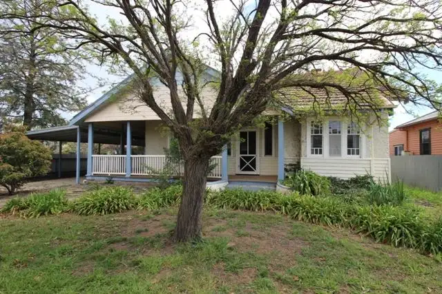 59 Olney Street, Cootamundra NSW 2590