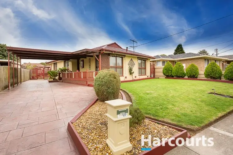 Main view of Homely house listing, 10 Glencoe Grove, Dandenong North VIC 3175
