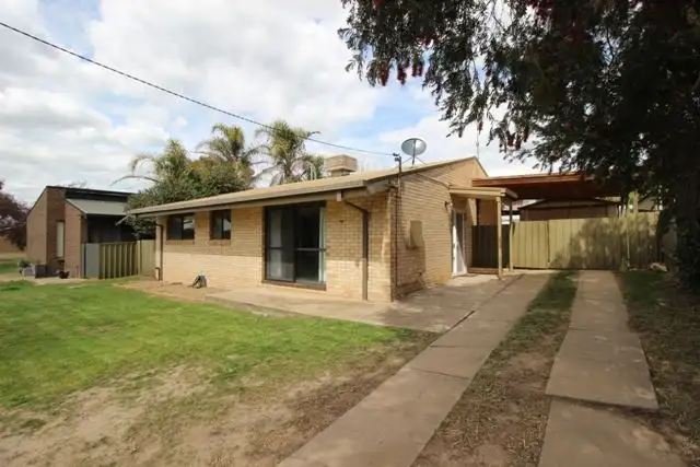 54 Cowcumbla Street, Cootamundra NSW 2590