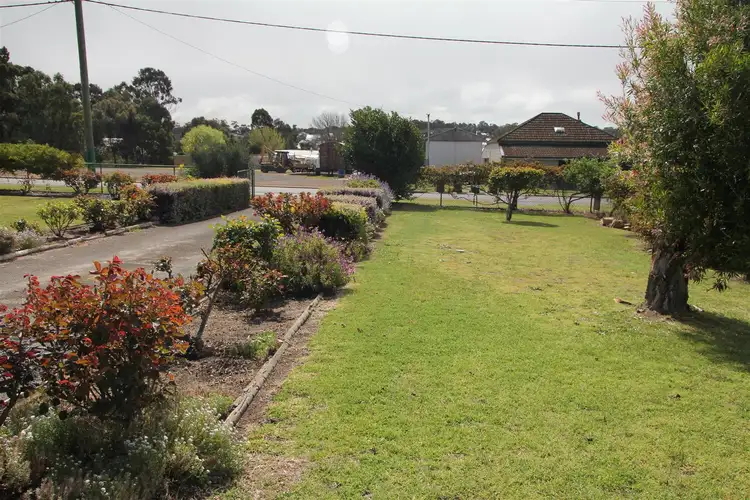 Third view of Homely house listing, 6 Blackwood Road, Kojonup WA 6395
