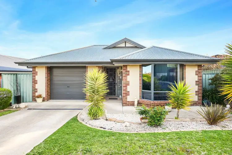 25 Chambers Court, Encounter Bay SA 5211