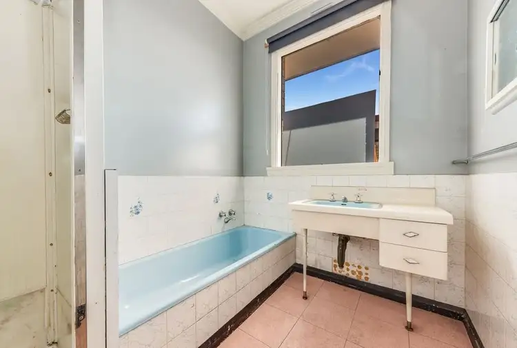 Sixth view of Homely house listing, 3 Robb Avenue, Hamlyn Heights VIC 3215