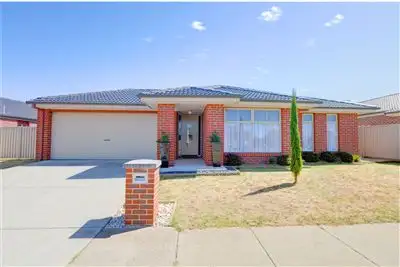 12 Normlyttle Parade, Miners Rest VIC